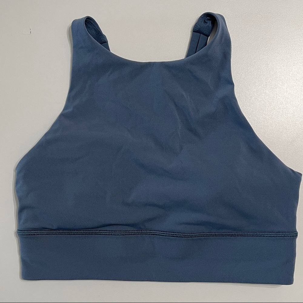 Lululemon high neck sports bra